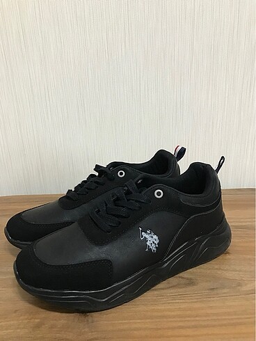 Us polo snakers
