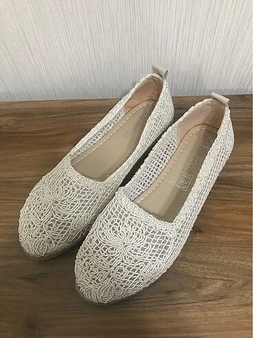 Butigo yazlık ayakkabi