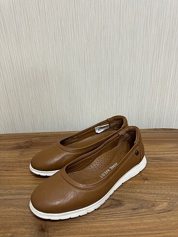 Nine west hakiki deri