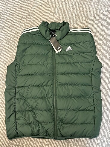 xl Beden Adidas mont