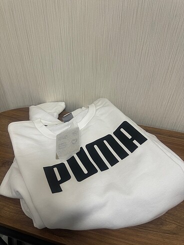 Puma sweatshirt