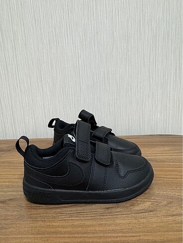 28 Beden siyah Renk Nike pico 5