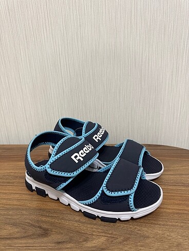 Reebok çocuk sandalet