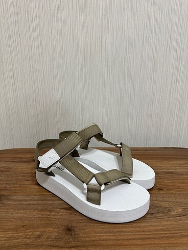 Nine west sadalet