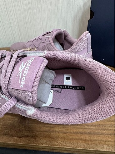 39 Beden Reebok snaker