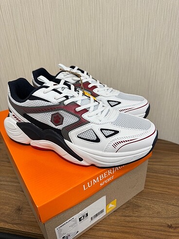 Lumberjack sneakers