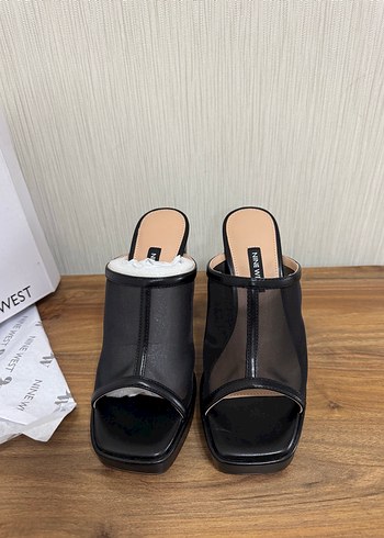 Nine West Siyah Platform Topuklu Kadın Terlik - Görsel 6