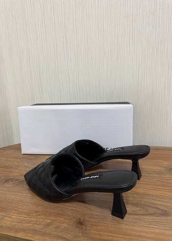 40 Beden siyah Renk Nine West Siyah Kareli Blok Topuk Terlik