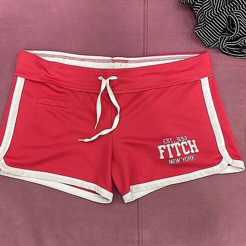 Yazlık Abercrombie Mini Şort