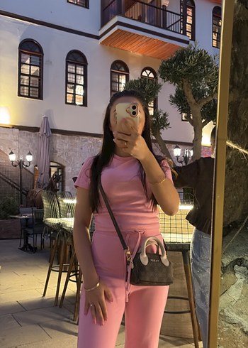 Pembe Mini Kısa Kollu Yüksek Yaka Takım