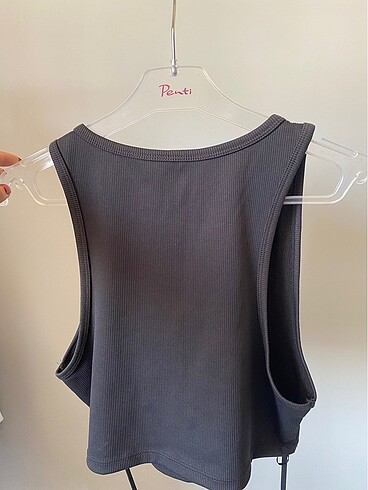 l Beden H&M belden bağlamalı crop