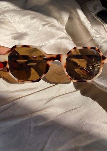 Kahverengi Desenli Kadın Güneş Gözlüğü - Görsel 3