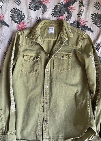 Zara unisex sırt baskılı kot ceket - Görsel 2