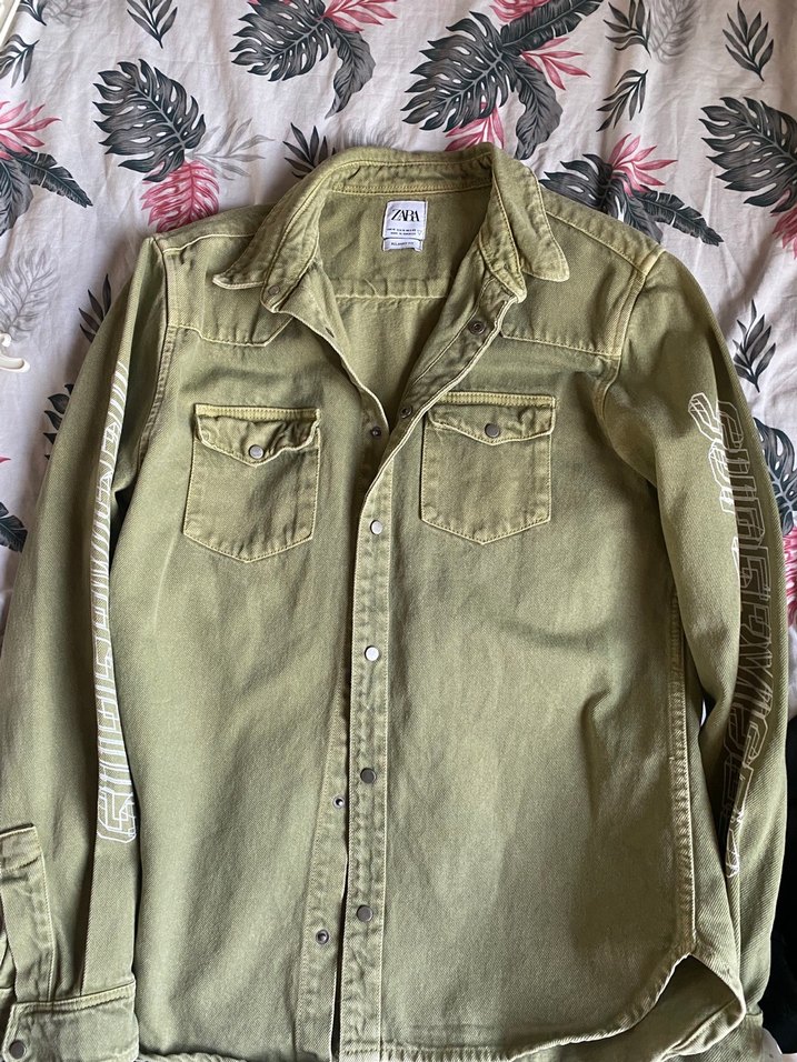 Zara unisex sırt baskılı kot ceket - Görsel 2