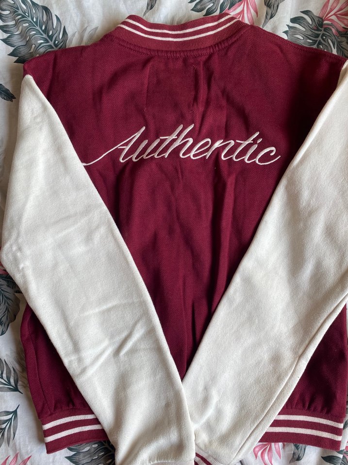 Bershka Bordo Beyaz Düğmeli Kadın kolej Ceketi - Görsel 2