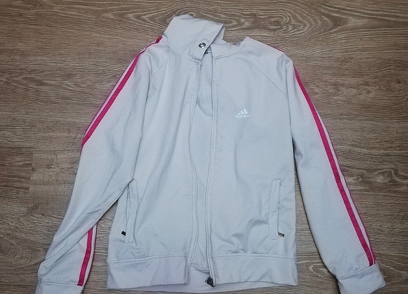 beyaz adidas