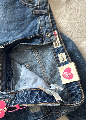 Kadın Mavi Yırtık Detaylı Bol Kesim Jean - Görsel 5