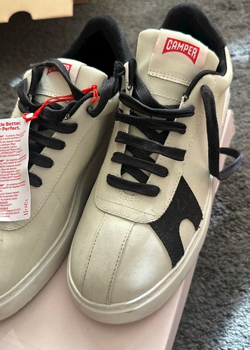 Beyaz Gri Bağcıklı Erkek Spor Ayakkabı- Çok iyi durumda - Görsel 2