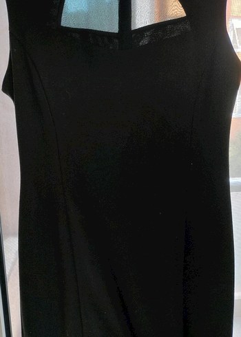 Siyah Yakasi Tül Detayli Midi Elbise - Görsel 2