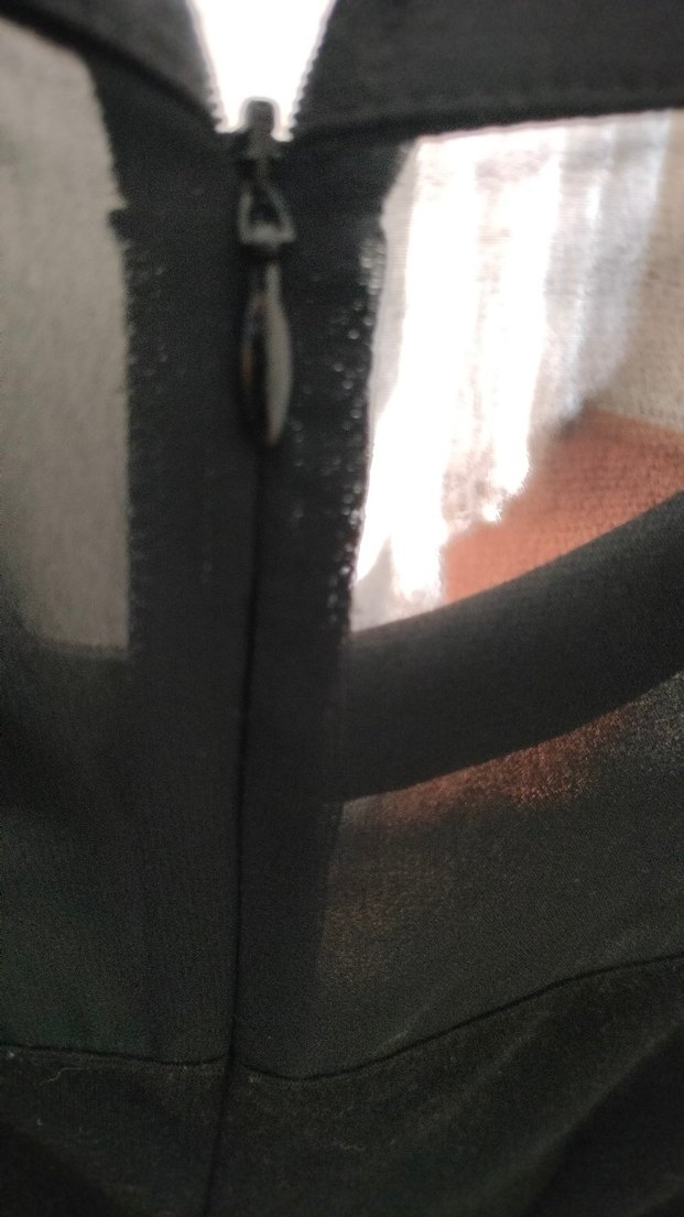 Siyah Yakasi Tül Detayli Midi Elbise - Görsel 4