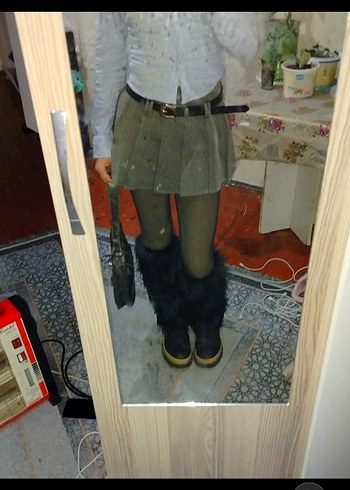 Gri Mini Etek.