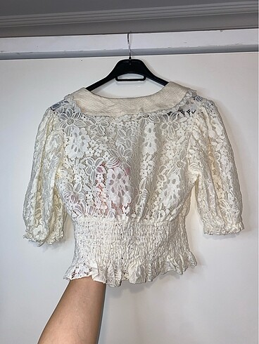 m Beden Dantel crop bluz