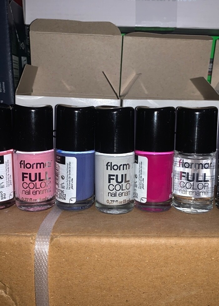 Flormar Full Color Ultra Yüksek Pigmentli & Parlak Bitişli Oje - Görsel 3