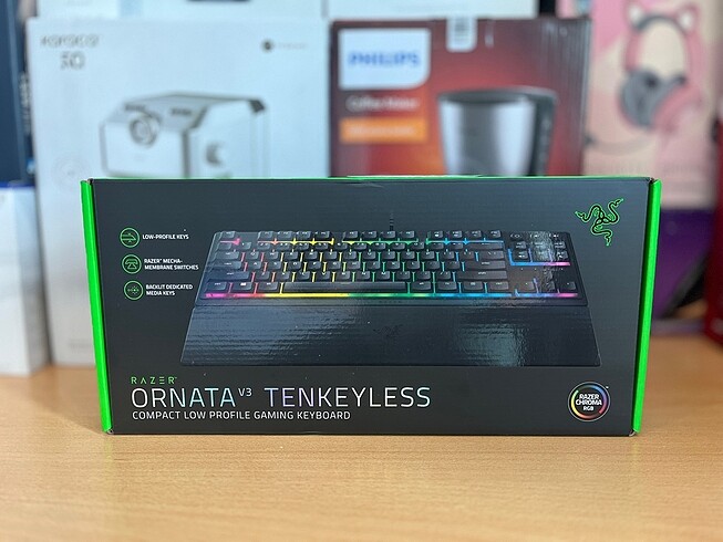 Razer Ornata V3 TKL-Tenkeyless RGB Kablolu Oyuncu Klavyesi
