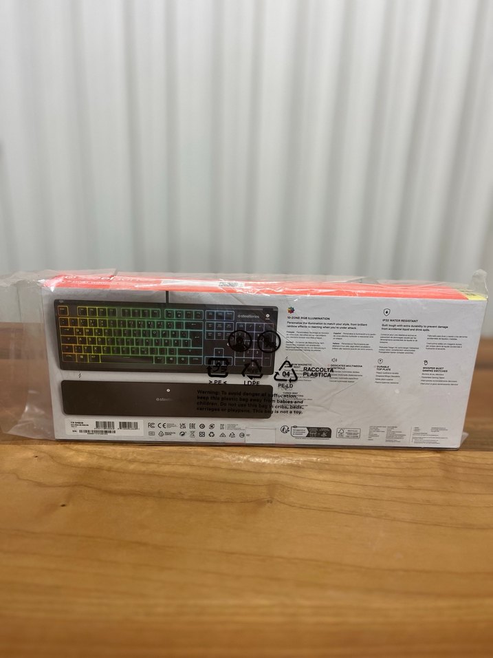 SteelSeries Apex 3 Siyah RGB Klavye - Görsel 2