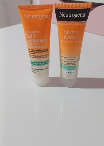 Neutrogena Sivilce Karşıtı Yüz Temizleyici