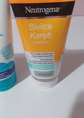 Beden Renk Ermekil, Nivea ve Neutrogena Erkek Cilt Bakım Maskeleri