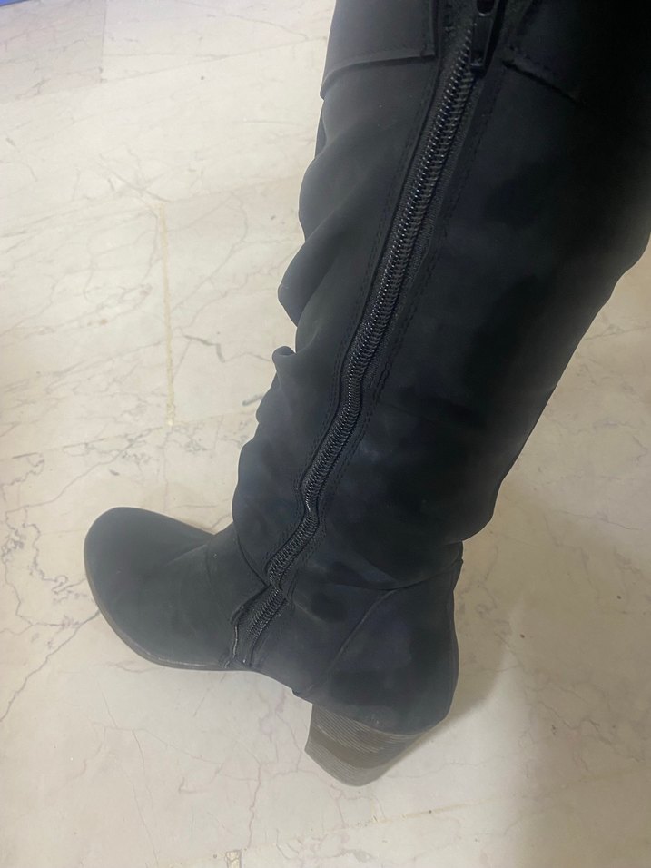 Kadın Siyah Tokalı uzun Bot - Görsel 2