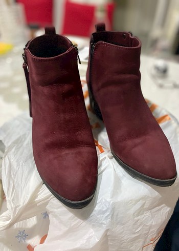 Bordo Süet Kadın Bot, Tokalı, Kalın Topuklu - Görsel 2