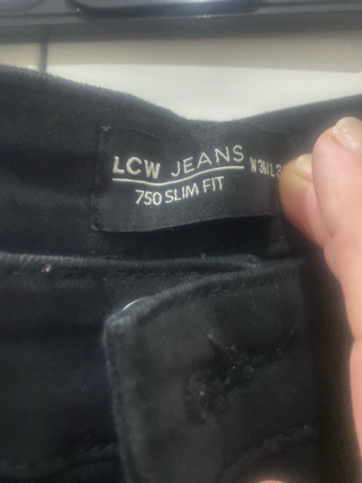 Siyah Kemerli  Denim Pantolon - Görsel 4