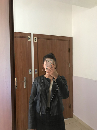 m Beden Pull and Bear deri ceket