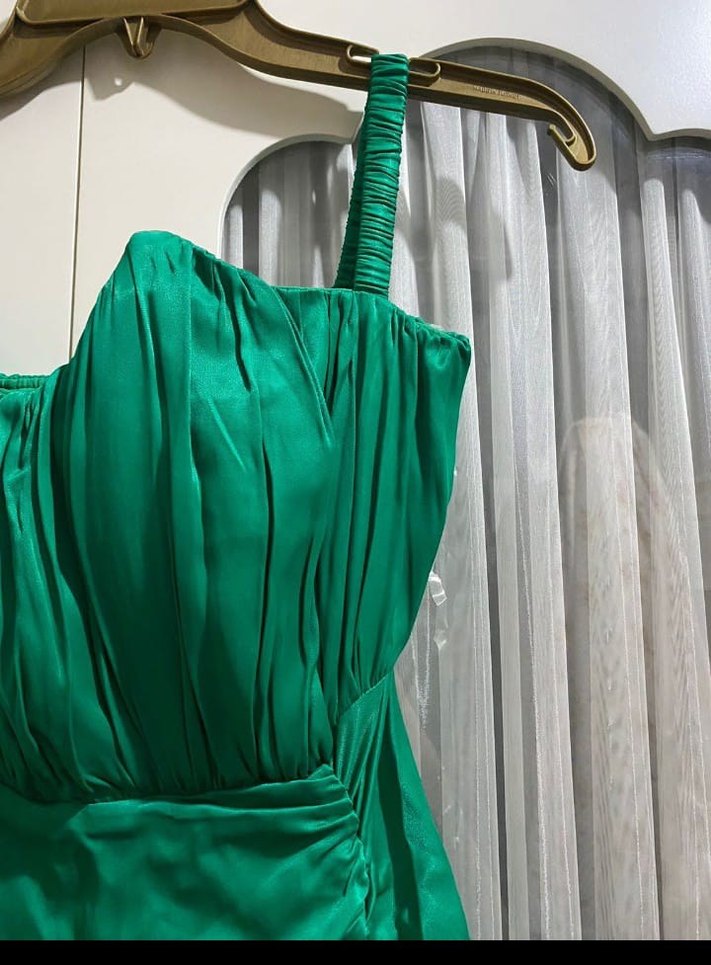Yeşil Drapeli Uzun Abiye - Görsel 3