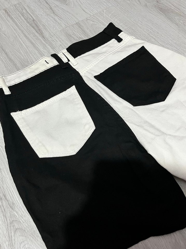 Siyah Beyaz Şort - Görsel 4