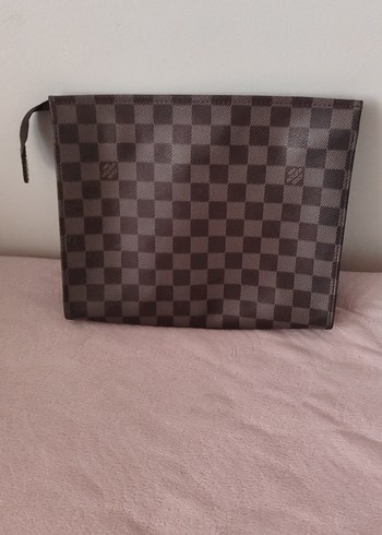 louis-vuitton