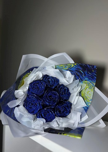Koyu Mavi Parlak Güller Buketi - Görsel 3