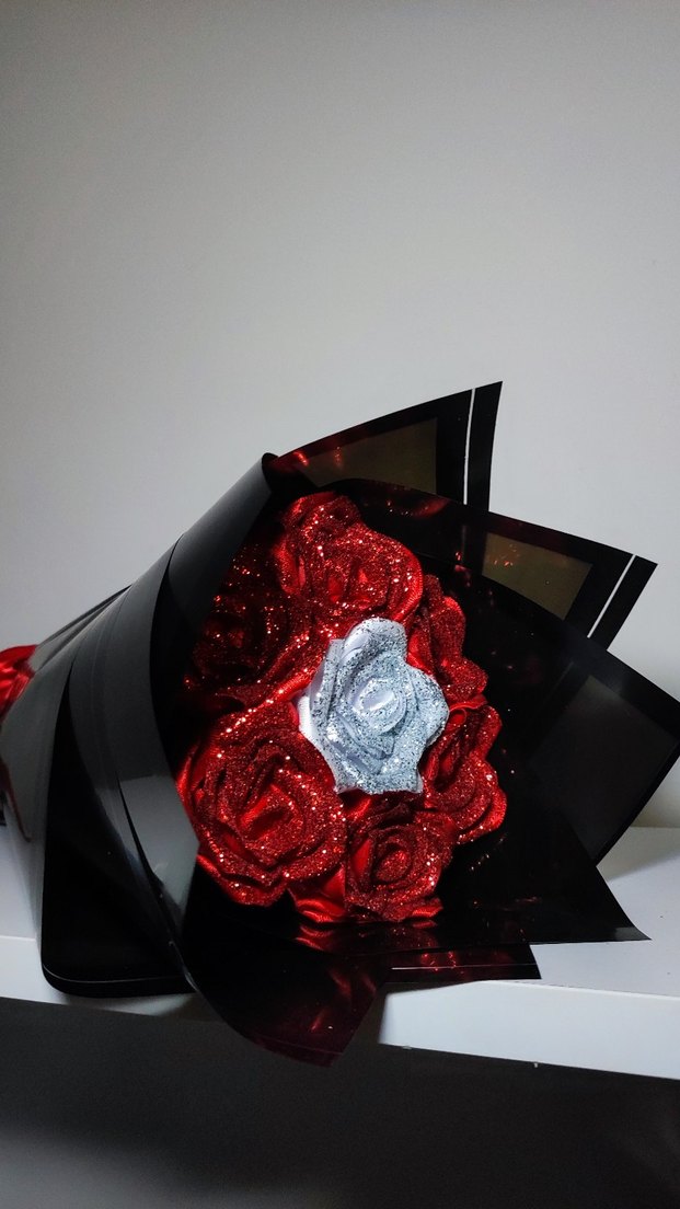 Kırmızı  Çiçek Buketi - Görsel 4