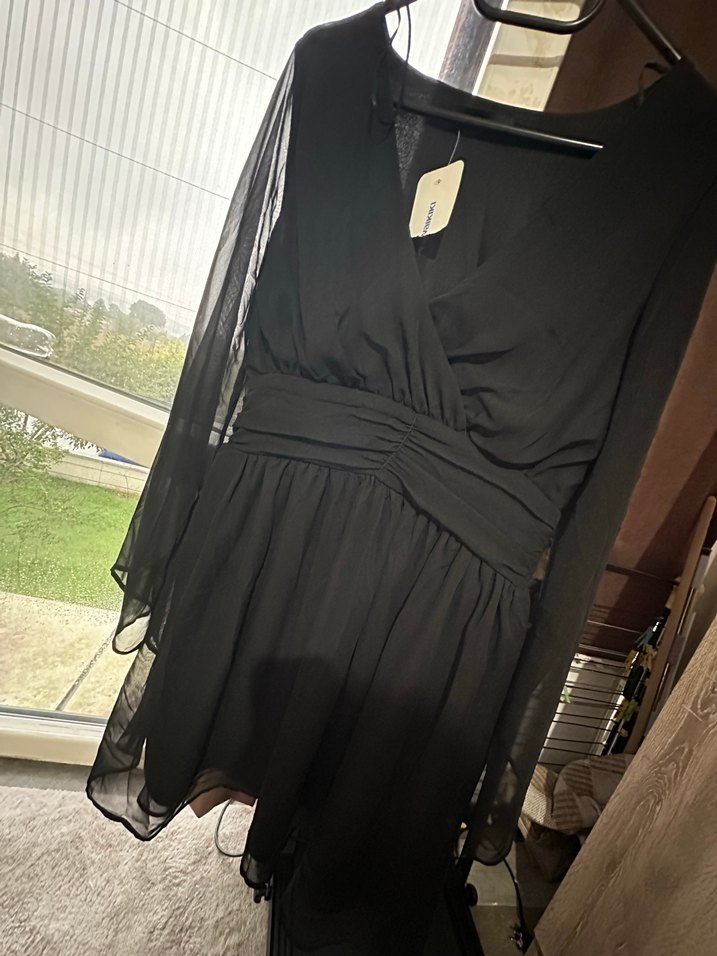 Siyah elbise - Görsel 2