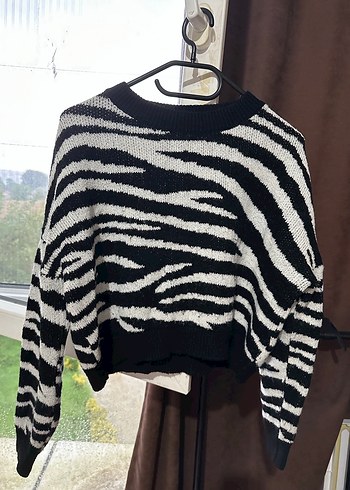 Gri Zebra Desenli Kalın Triko Kazak S-M - Görsel 4