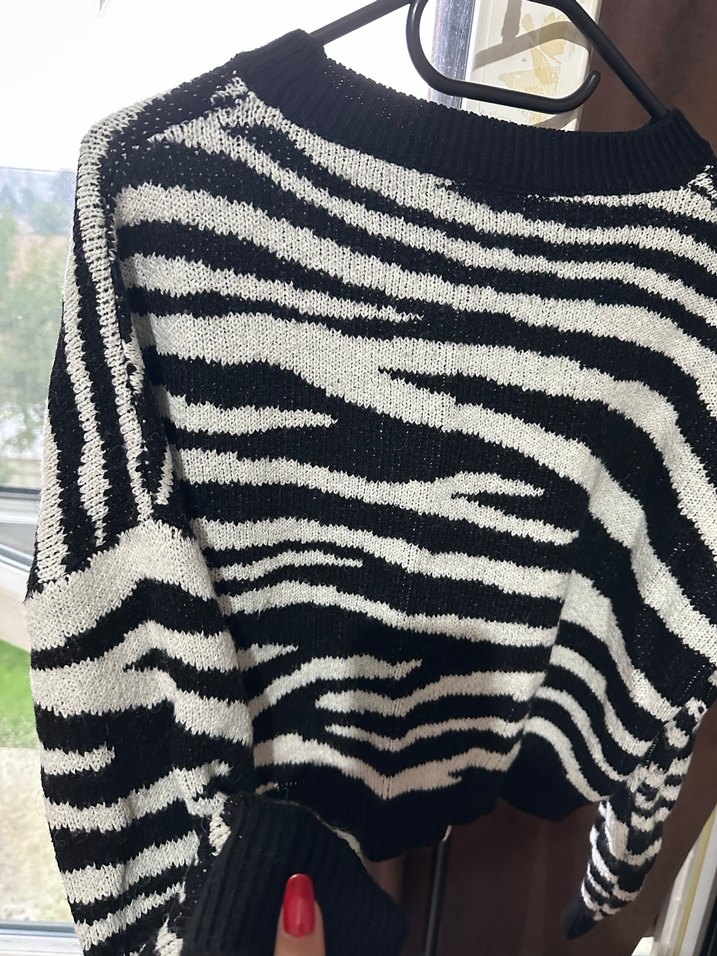 Gri Zebra Desenli Kalın Triko Kazak S-M - Görsel 2