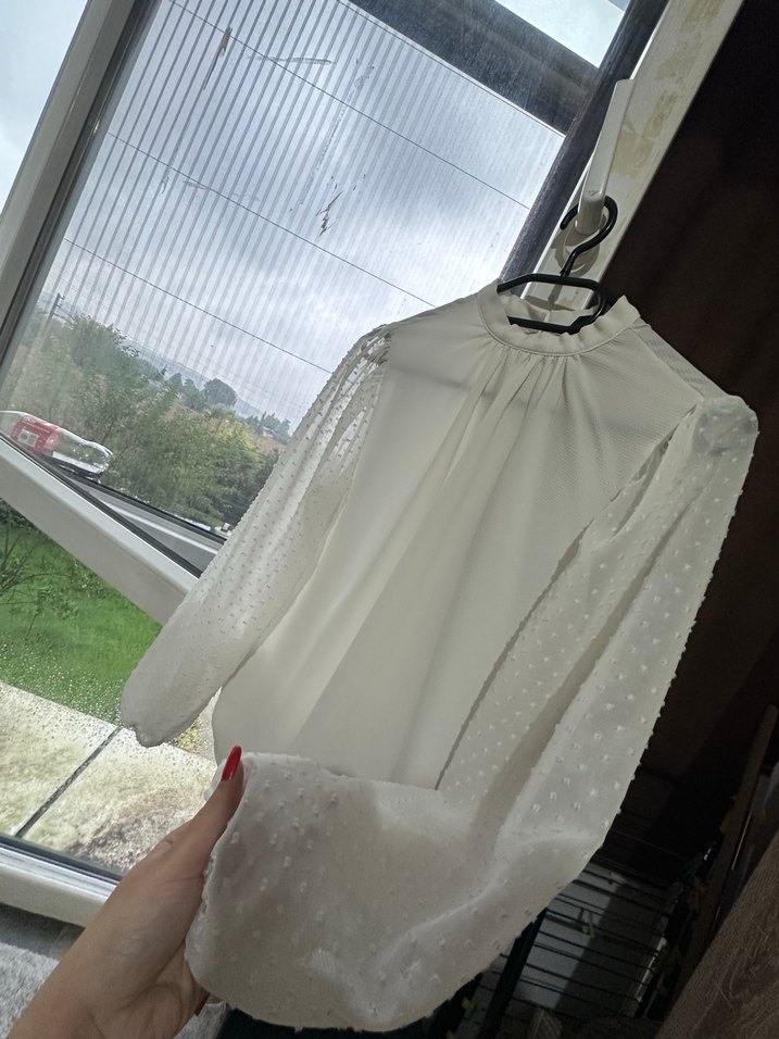 Beyaz Transparan Uzun Kollu Keten Bluz - Görsel 3