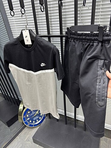 Nike Nike tech