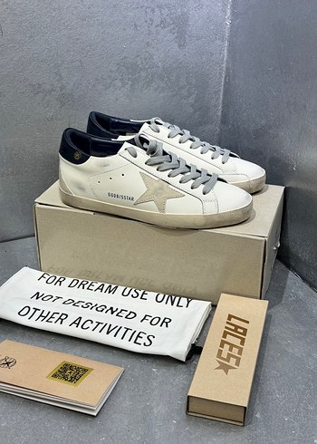 Golden Goose Deluxe 42