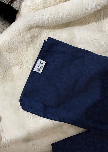Valor scarf şal - Görsel 3