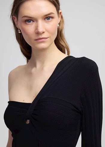 İpekyolu - Asimetrik kollu - Triko Elbise - Görsel 4