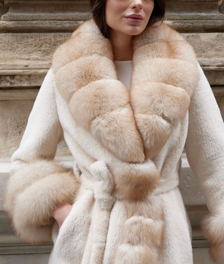 Orijinal Alcantara Tilki Kürkü - Görsel 3