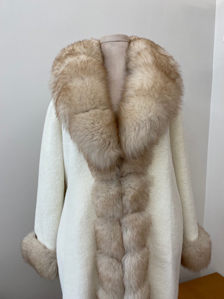 Orijinal Alcantara Tilki Kürkü - Görsel 4